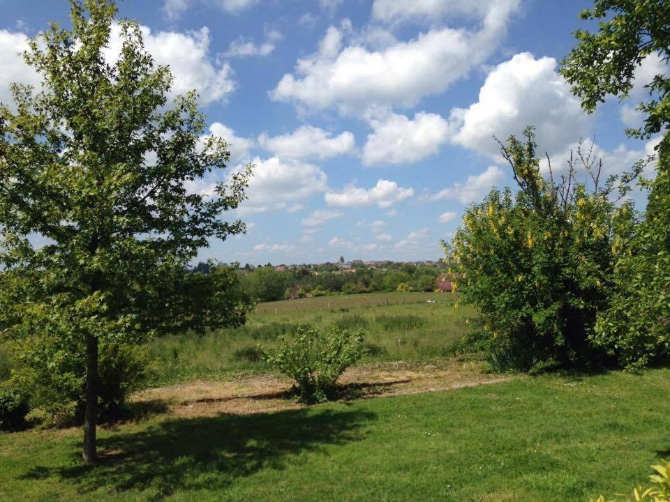 Mialet  Chatelavy, Phoenix Apartment מראה חיצוני תמונה